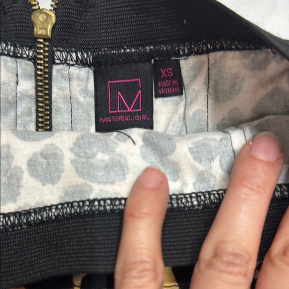 Tan and Brown Mini Bubble Skirt with Ruffled Tiers - Picture 2 of 4